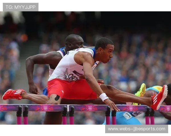 古巴跨栏选手奥运决赛抢跑,十年努力功亏一篑后拥抱对手 古巴跨栏选手奥运决赛抢跑,十年努力功亏一篑后拥抱对手